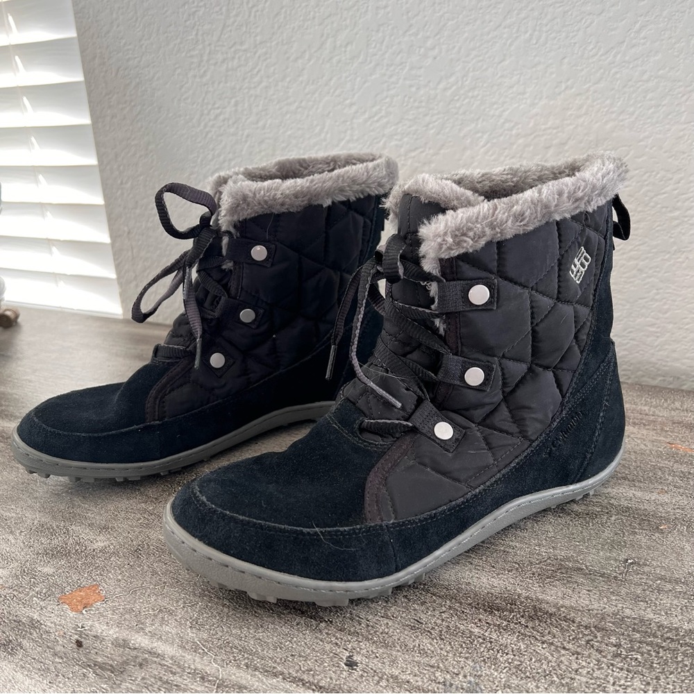 Columbia Minx Shorty winter boots Omni-Tech waterproof size 9